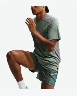 Short con pantalón interior integrado de 12,7 cm Dri-Fit Nike Miler Hombre – 4/4
