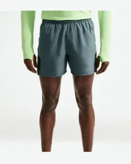 Short con pantalón interior integrado de 12,7 cm Dri-Fit Nike Miler Hombre – 2/4