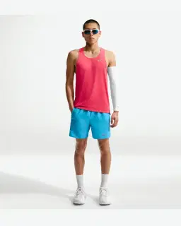 Short con pantalón interior integrado de 12,7 cm Dri-Fit Nike Miler Hombre – 1/4