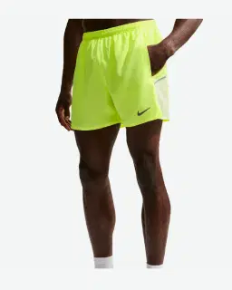 Short con pantalón interior integrado de 12,7 cm Dri-Fit Nike Miler Hombre – 2/4