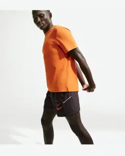 Short con pantalón interior integrado de 12,7 cm Dri-Fit Nike Miler Hombre – 4/4