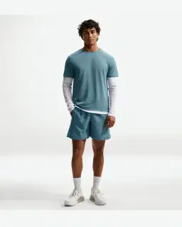 Short con pantalones cortos integrados de 18 cm Dri-Fit Nike Miler Hombre – 1/4