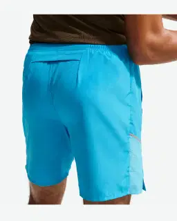 Short con pantalones cortos integrados de 18 cm Dri-Fit Nike Miler Hombre – 3/4