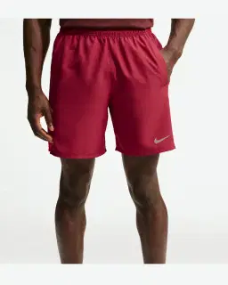Short con pantalones cortos integrados de 18 cm Dri-Fit Nike Miler Hombre – 2/4