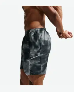 Short con pantalones cortos integrados de 18 cm Dri-Fit Nike Miler Hombre – 3/4