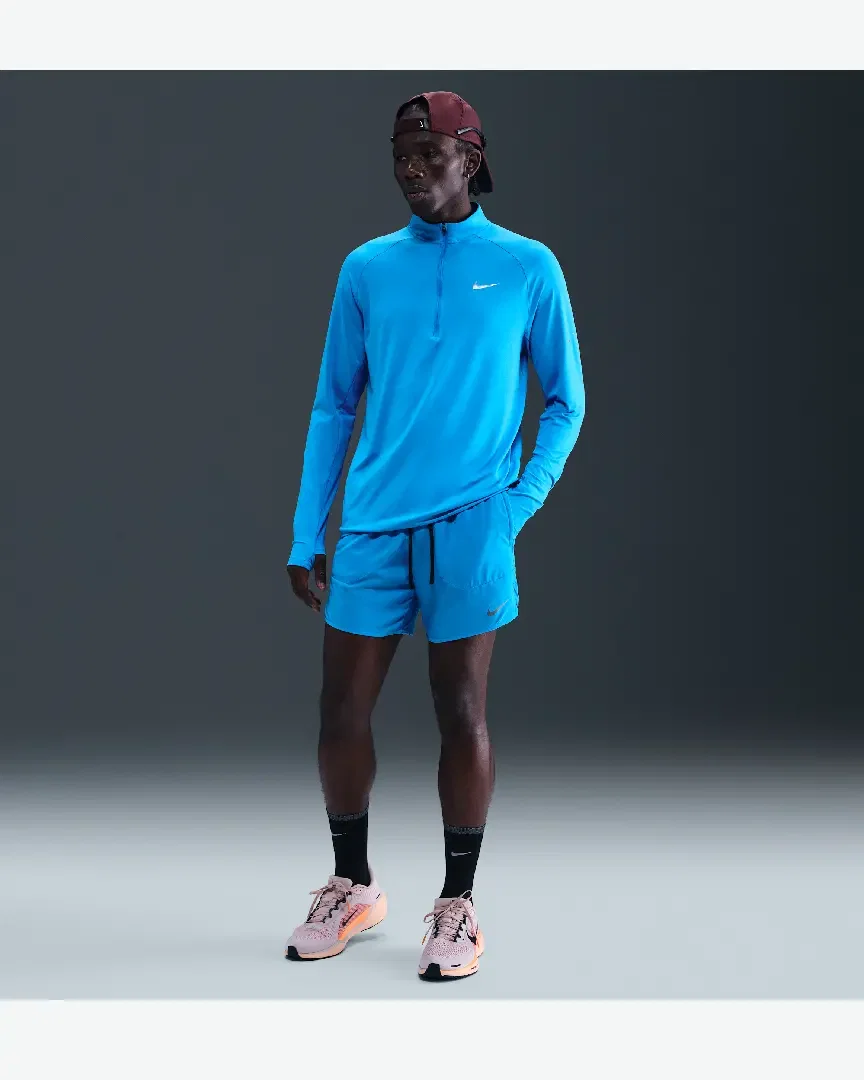 Short con shorts interiores integrados de 18 cm Dri-Fit Nike Stride Hombre