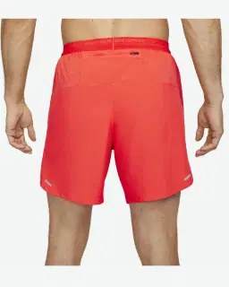 Short con shorts interiores integrados de 18 cm Dri-Fit Nike Stride Hombre – 3/4