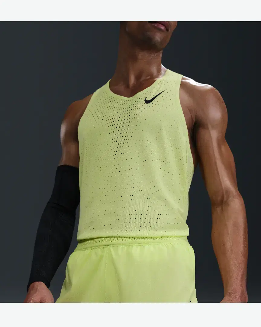 Pantalón Corto Con Short Interior De 5 Cm Dri-Fit Adv Nike Aeroswift M - FN3349-736 (1) au meilleur prix !