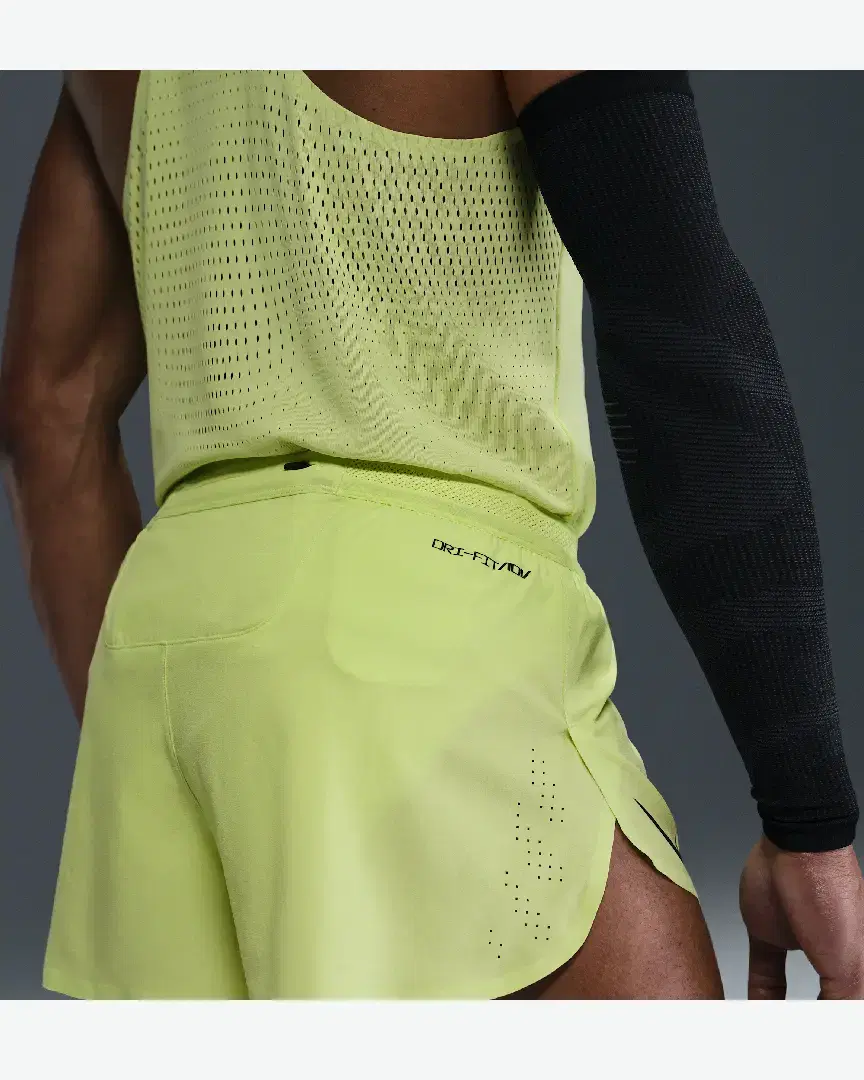 Pantalón Corto Con Short Interior De 5 Cm Dri-Fit Adv Nike Aeroswift M - FN3349-736 (2) au meilleur prix !