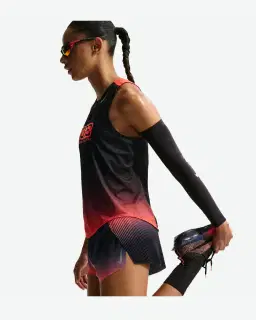 Short con pantalón interior Dri-Fit Adv Nike Aeroswift 8 cm Mujer – 4/4