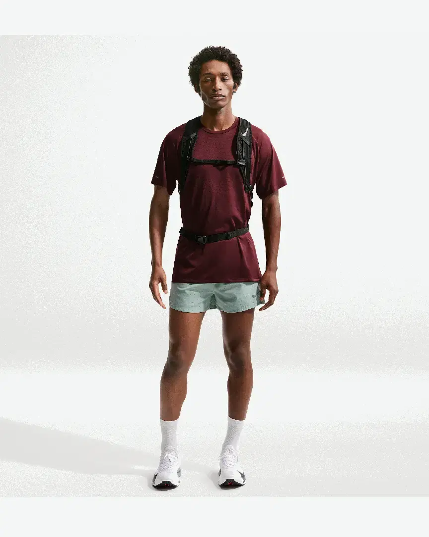 Short con calzón integrado de 8 cm Dri-Fit Nike Fast M - FN3355-006 (0) au meilleur prix !
