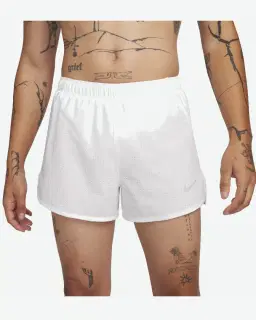 Short con calzón integrado de 8 cm Dri-Fit Nike Fast Hombre – 2/4