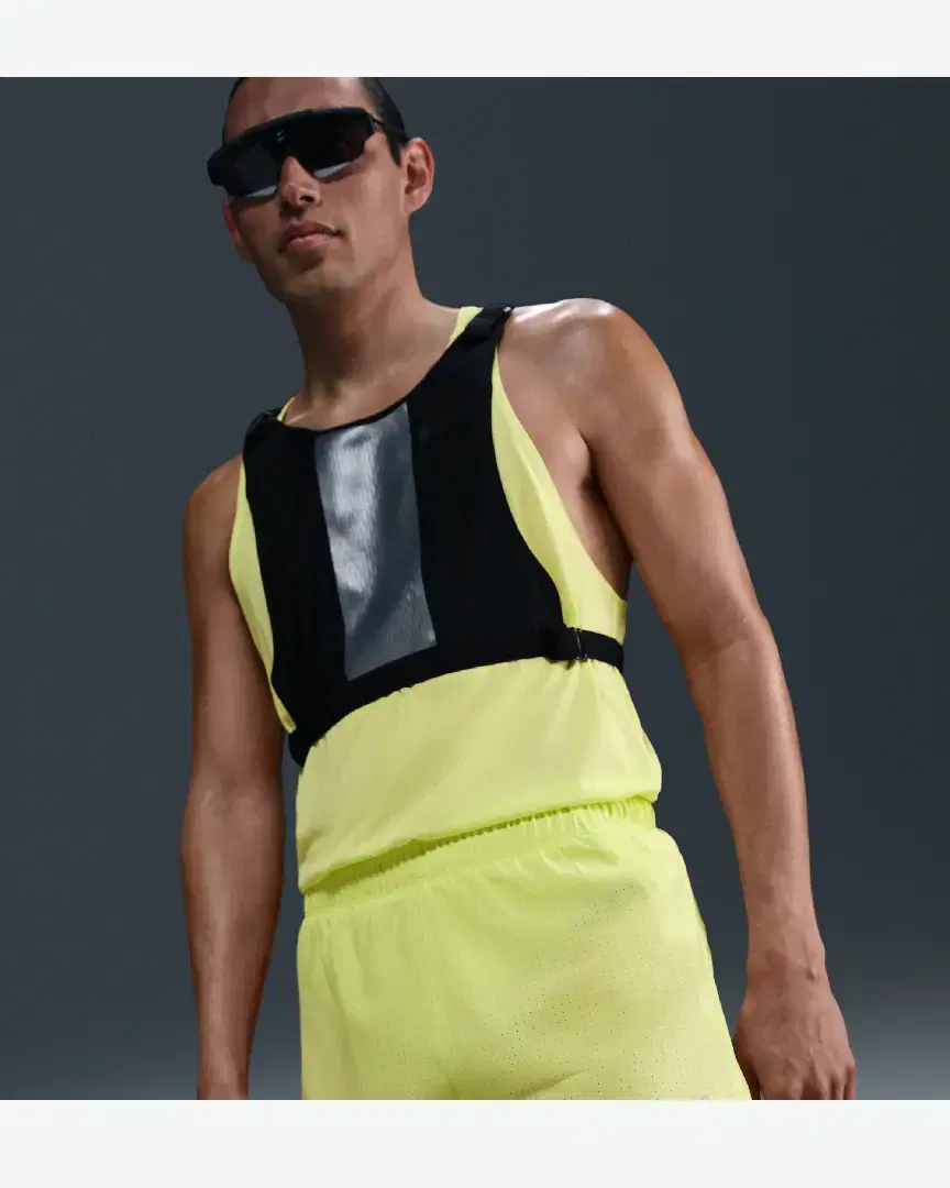 Short con calzón integrado de 8 cm Dri-Fit Nike Fast M - FN3355-736 (1) au meilleur prix !