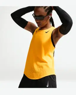 Short con pantalón interior Dri-Fit Adv Nike Aeroswift 8 cm Mujer – 4/4