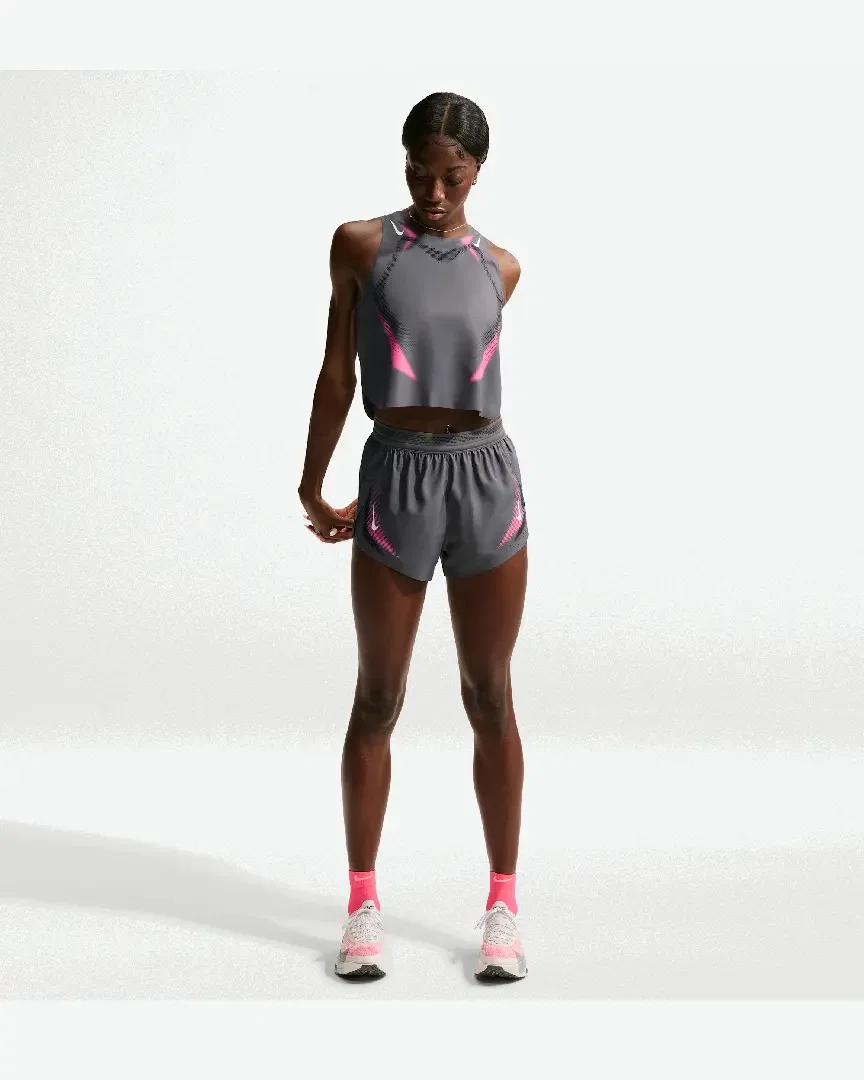 Short con pantalón interior Dri-Fit Adv Nike Aeroswift 8 cm Mujer