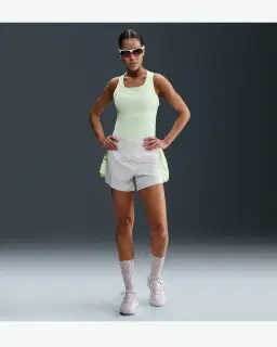 Short con pantalón interior integrado Dri-Fit Nike Trail Mujer – 1/4