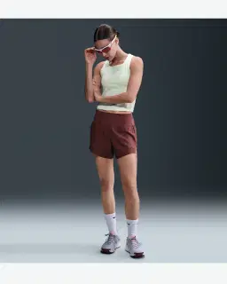 Short con pantalón interior integrado Dri-Fit Nike Trail Mujer – 1/4