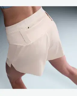 Short con pantalón interior integrado Dri-Fit Nike Trail Mujer – 3/4