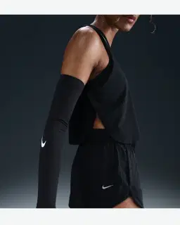 Short con pantalón interior integrado Dri-Fit Nike Trail Mujer – 3/4