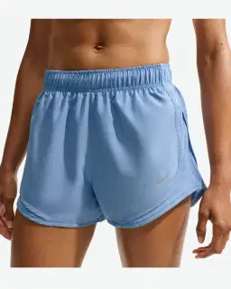 Short Dri-Fit de cintura alta con pantalón corto integrado Nike Tempo Mujer – 2/4