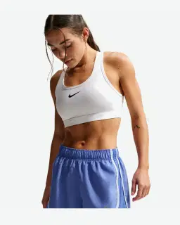 Short Dri-Fit de cintura alta con pantalón corto integrado Nike Tempo Mujer – 2/4