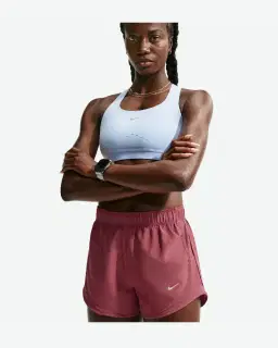 Short Dri-Fit de cintura alta con pantalón corto integrado Nike Tempo Mujer – 2/4