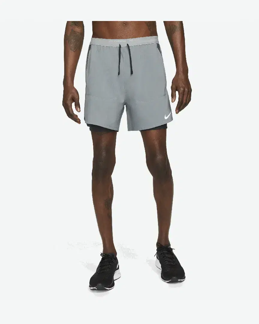 Short Híbrido Dri-Fit Nike Stride 13 Cm M - DM4757-084 (0) au meilleur prix !