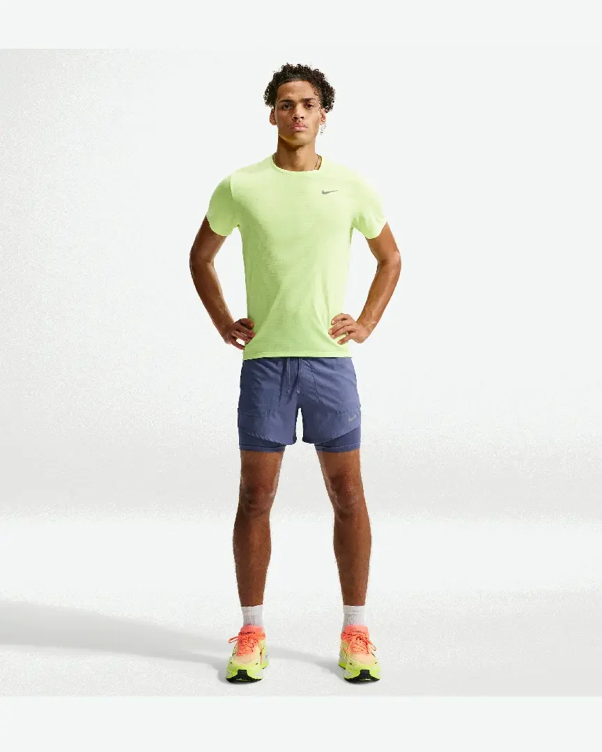 Short Híbrido Dri-Fit Nike Stride 13 Cm Hombre