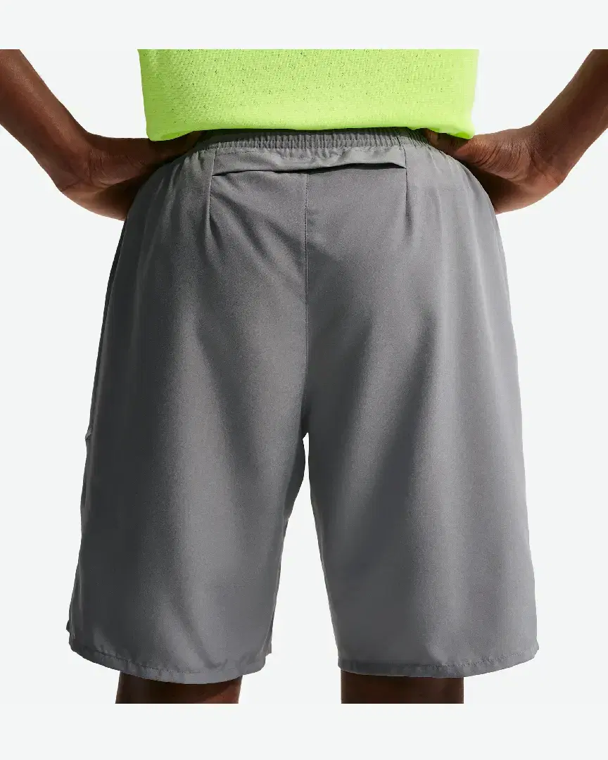 Short No Doblado 23 Cm Dri-Fit Nike Miler M - IF2076-084 (2) au meilleur prix !