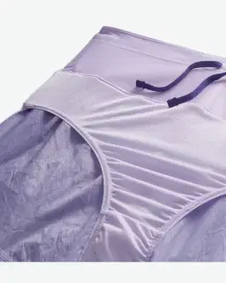Short repel altura media con short interior integrado 8 cm Nike Trail Mujer – 4/4
