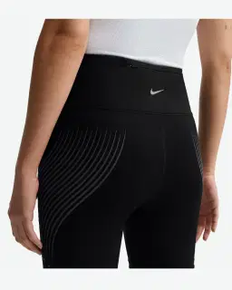 Short Cintura Alta 18 Cm Nike Swift Mujer – 3/4