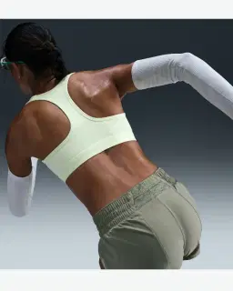 Pantalón Corto de Cintura Media con Short Interior Integrado Dri-Fit Nike One Mujer – 3/4