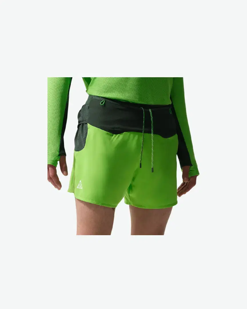 Pantalones cortos Nike ACG Second Sunrise 5 pulgadas M - IO9675-307 (0) au meilleur prix !