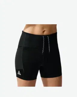 Pantalones cortos Nike ACG Trail de 4 pulgadas Mujer – 1/4