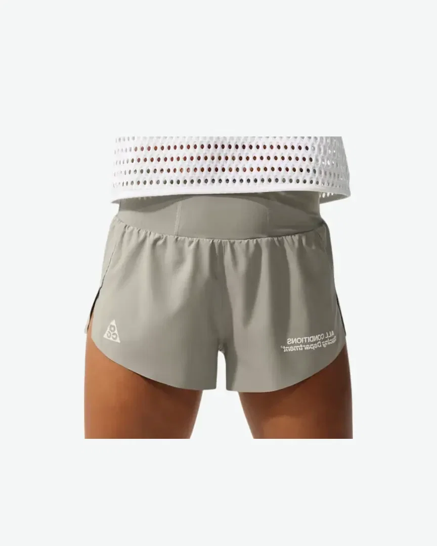 Shorts Nike ACG Trailwind Mujer