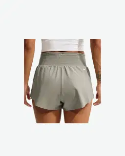 Shorts Nike ACG Trailwind Mujer – 3/4