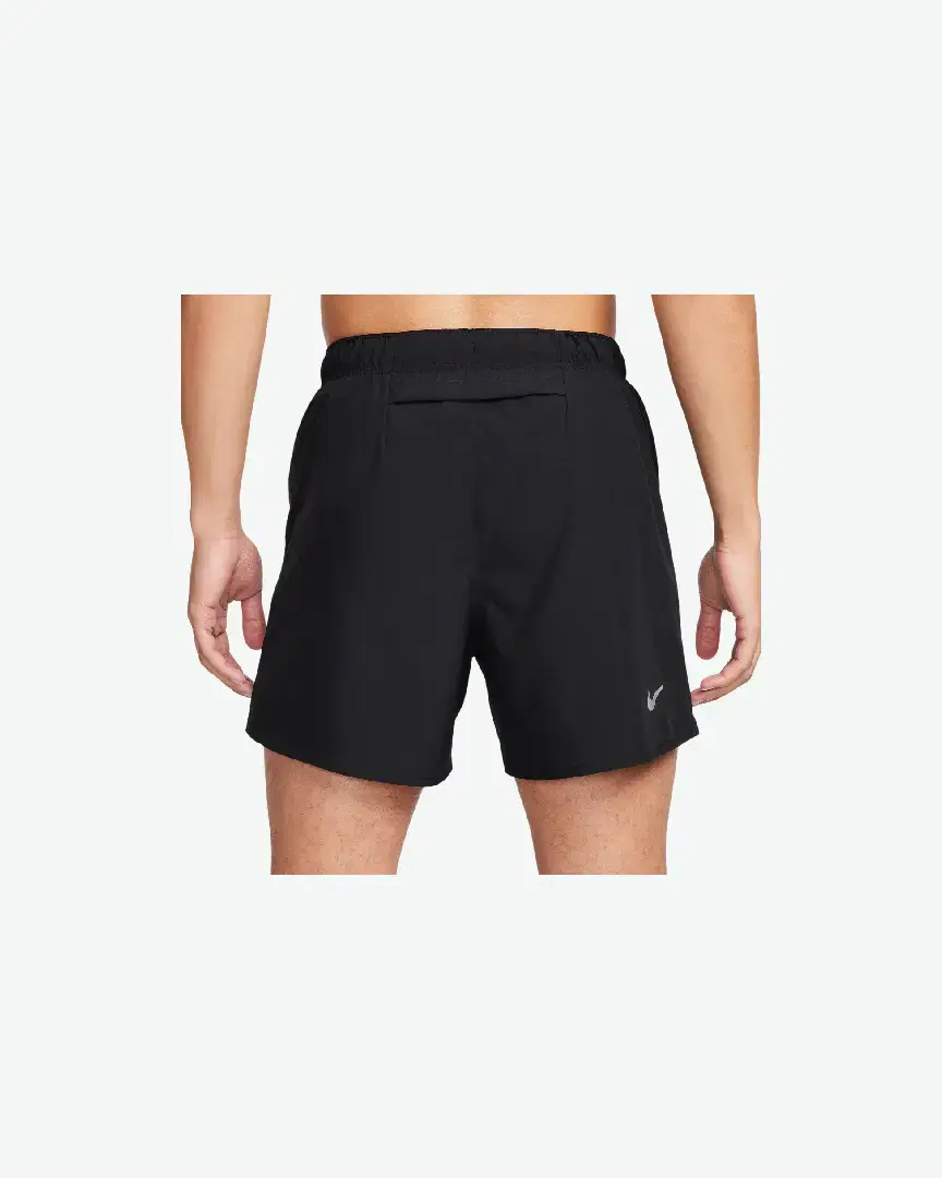 Pantalones cortos Nike Challenger Flash 5 pulgadas M - FN3048-010 (1) au meilleur prix !