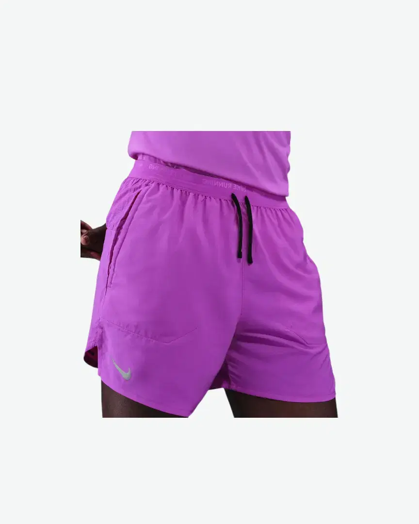 Pantalones cortos Nike Stride Eliud Kipchoge 5 pulgadas M - DM4755-552 (0) au meilleur prix !