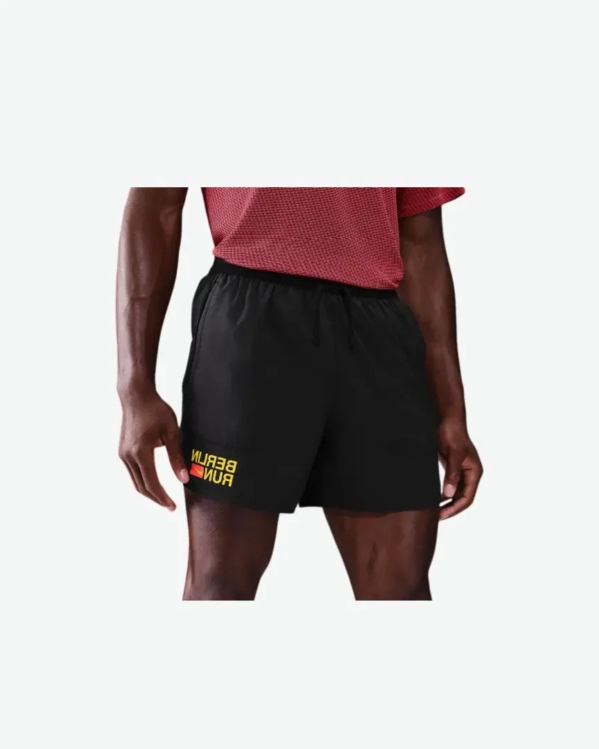 Pantalones cortos Nike Stride Berlín Marathon 5 pulgadas M