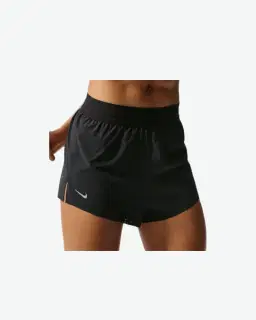 Shorts Nike Swift Breathe 2.5 Pulgadas Mujer – 1/2