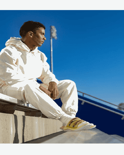 Sudadera con Capucha Essential Hoka Unisex – 6/7
