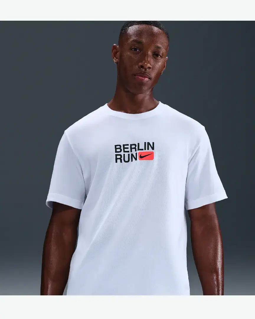 Camiseta Nike Maratón de Berlín M - IH4071-100 (0) au meilleur prix !