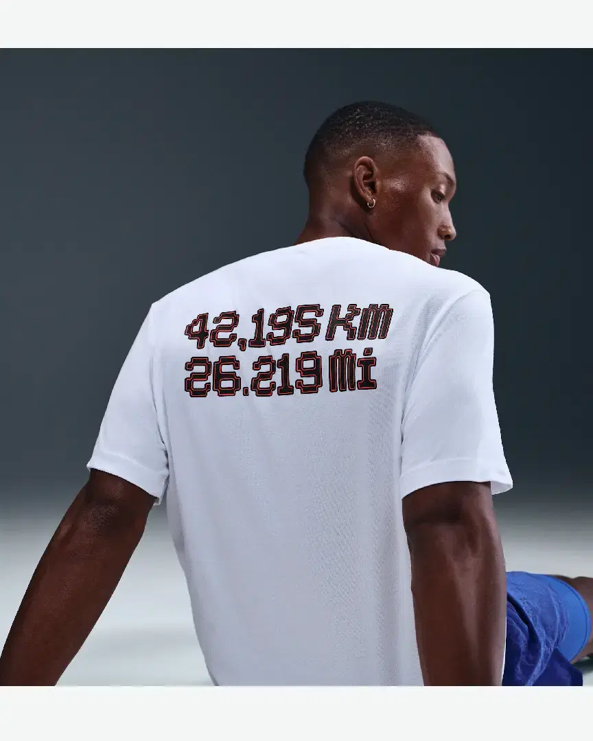 Camiseta Nike Maratón de Berlín M - IH4071-100 (1) au meilleur prix !
