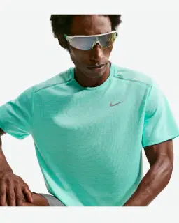 Camiseta de manga corta Dri-Fit Nike Miler Hombre – 3/4