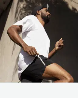 Camiseta Adidas de Running Diseñada 4 Hombre – 2/3