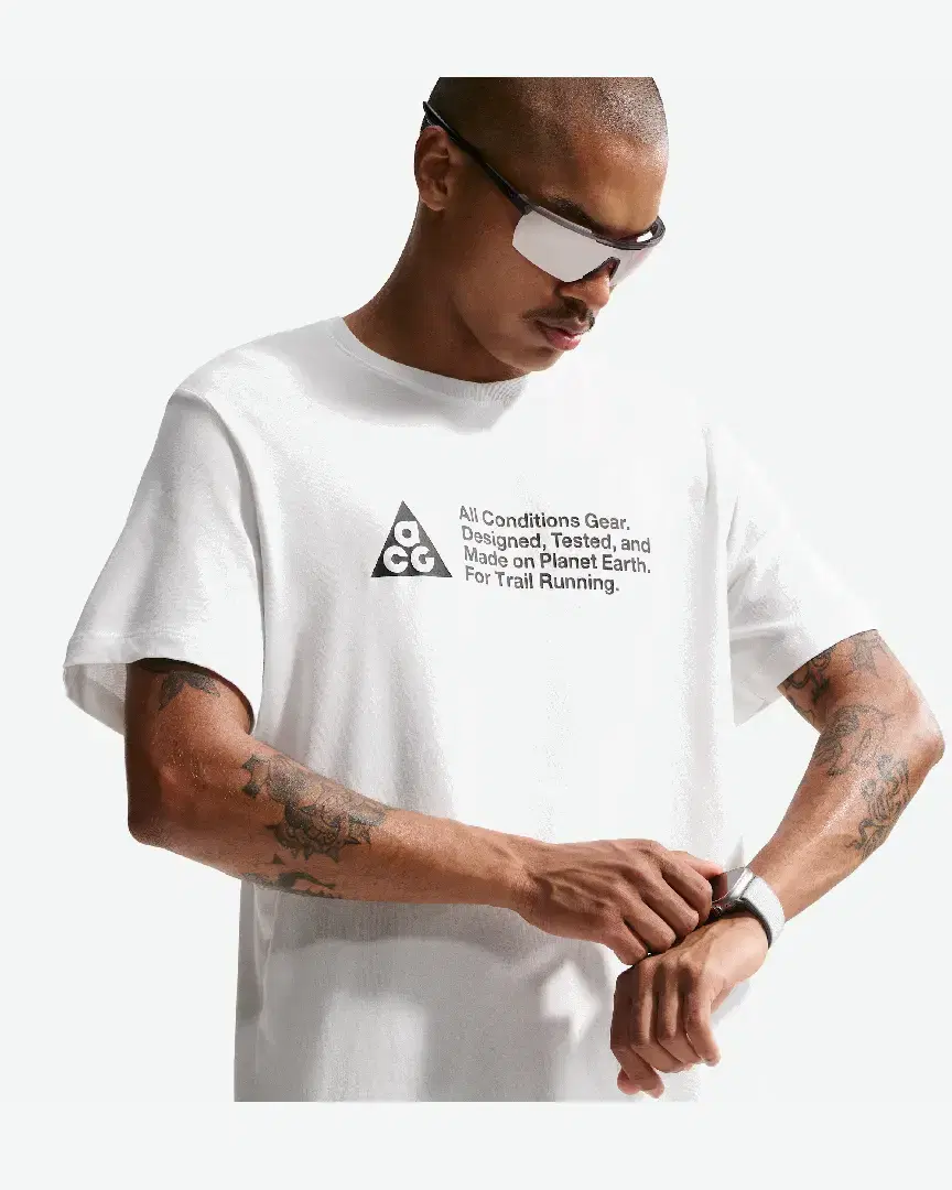 Camiseta de trail Dri-Fit Nike ACG M - Men (14) au meilleur prix !