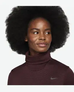 Camiseta de cuello alto Nike Therma-Fit Swift Mujer – 3/4