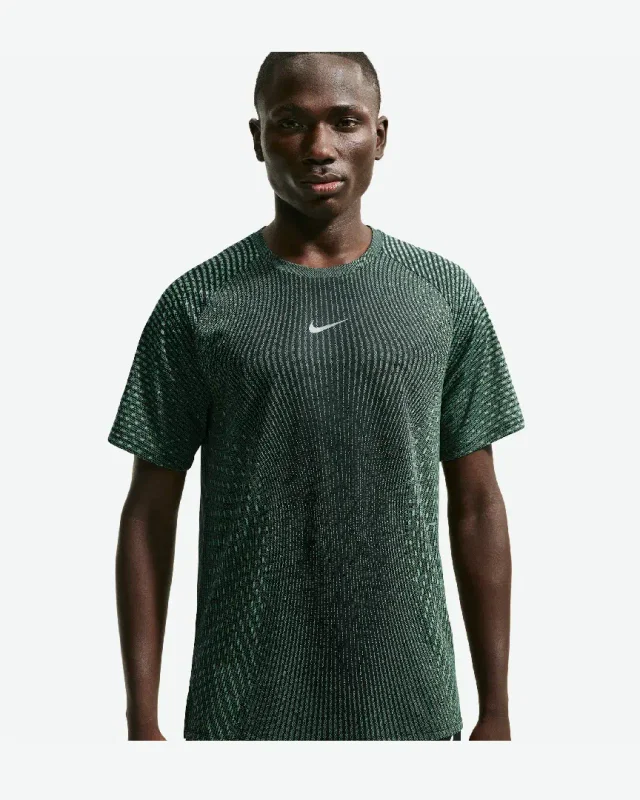 Camiseta de manga corta Aero-Fit Nike Stride M