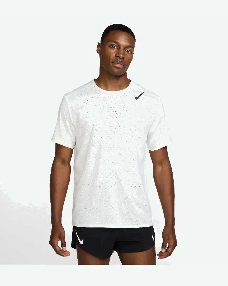 Camiseta Nike Aeroswift M - HJ3377-121 (0) au meilleur prix !