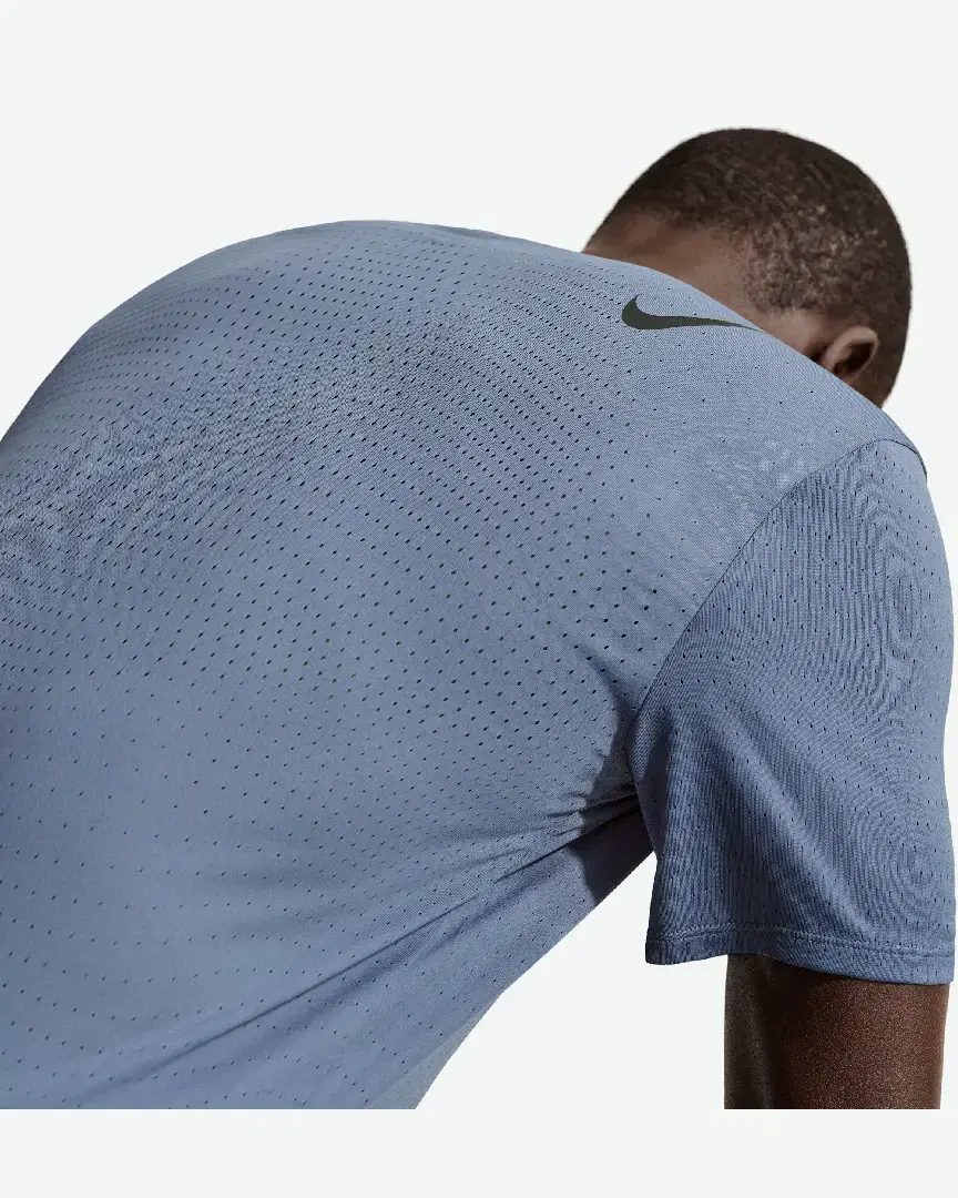 Camiseta Nike Aeroswift M - HJ3377-491 (1) au meilleur prix !